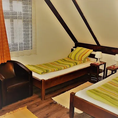 Casa Demeter Gasthuis 2*